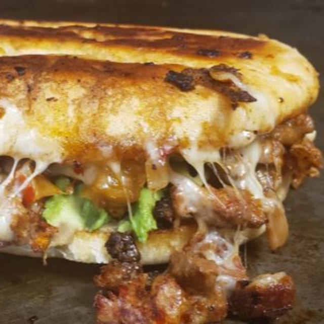 Al Pastor Torta.