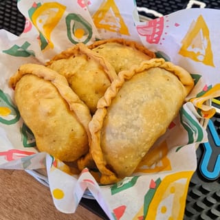 Cheese Empanada (1 piece)